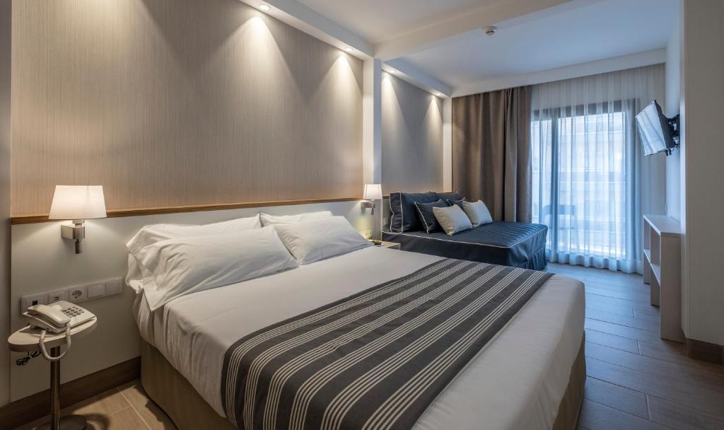 Hotel Rosamar Es Blau - Adults Only +21 Lloret de Mar Exterior foto